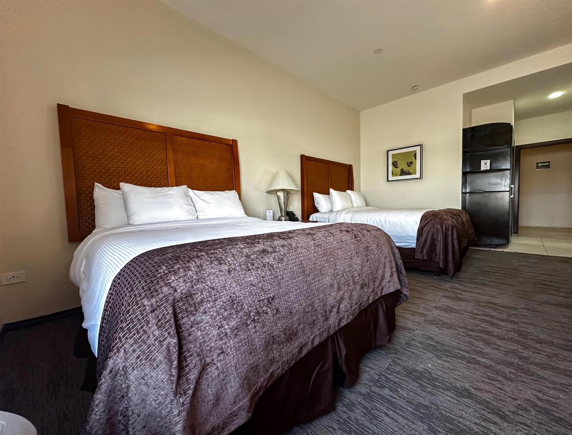 Best Western Plus Sacramento 奇瓦瓦 外观 照片